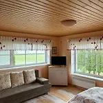 Holiday home 5 Bedroom House *