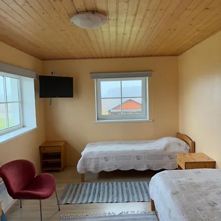 5 Bedroom House 度假居