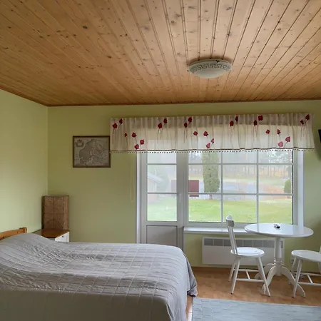 5 Bedroom House Roosisaare