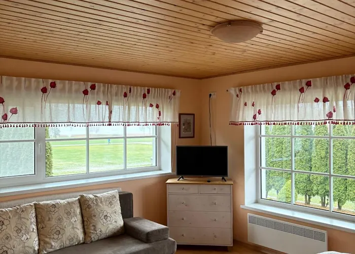 Holiday home 5 Bedroom House *